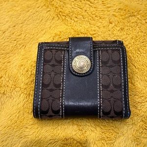 🎉Vintage Coach signature C wallet